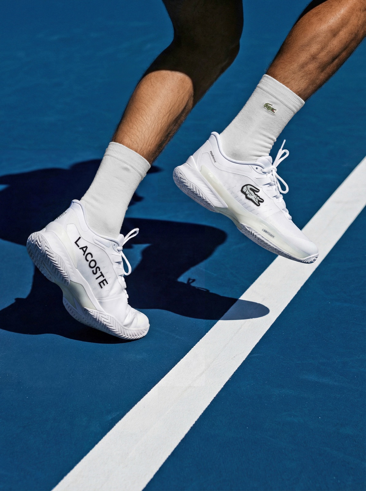 LACOSTE 网球鞋产品视觉