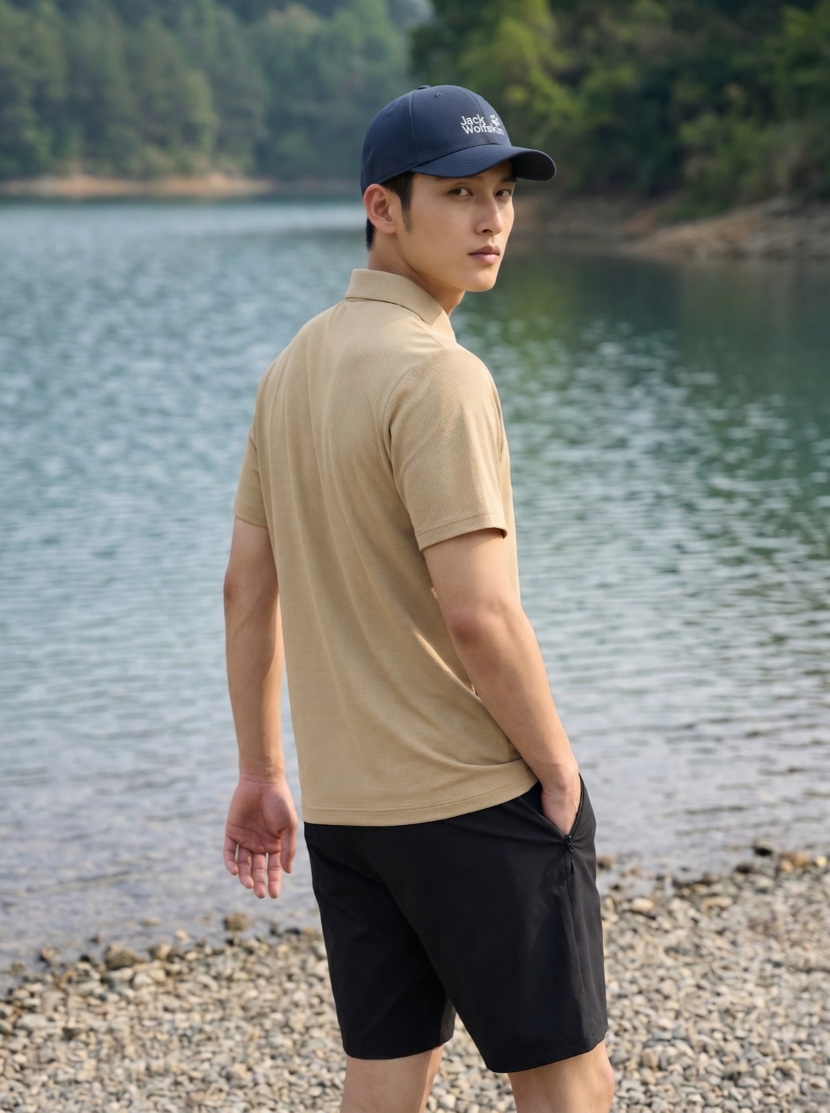 Jack Wolfskin 湖畔户外男装视觉